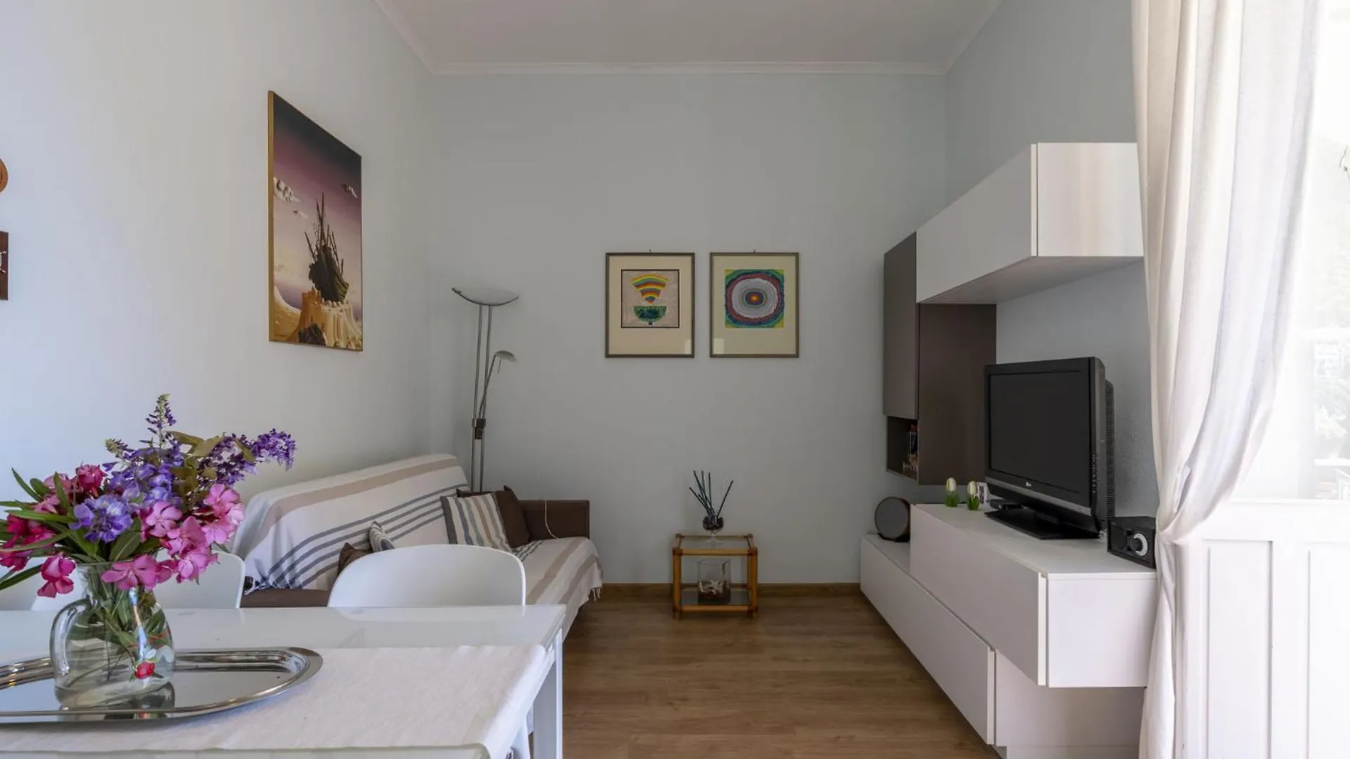 Apartment Paradise Corner By Interhome Latte Italy