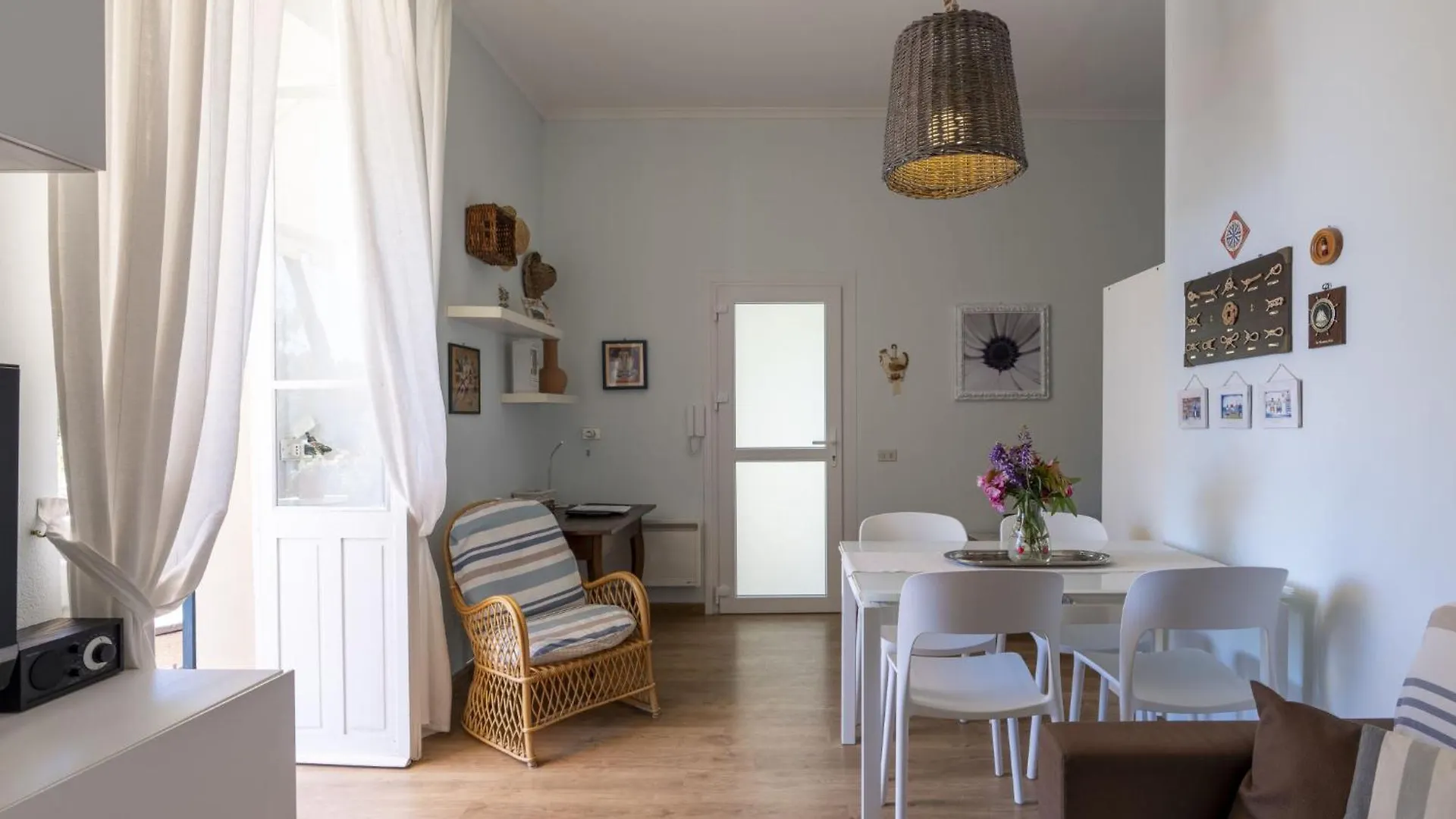 Apartment Paradise Corner By Interhome Latte