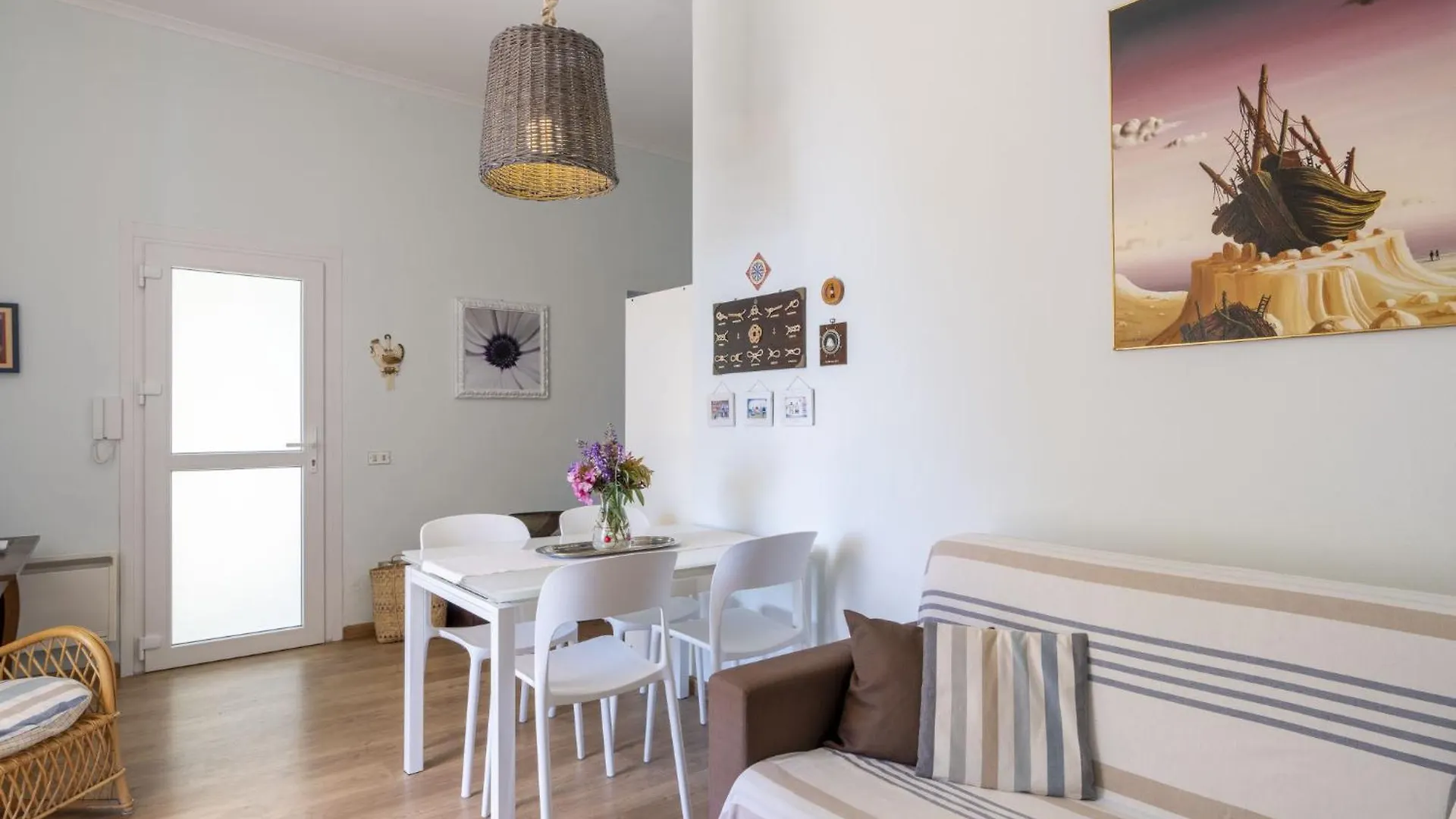Apartment Paradise Corner By Interhome Latte